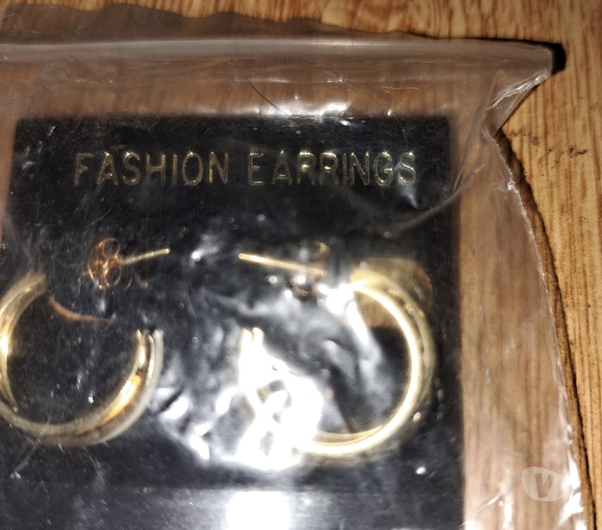 Bijoux occasion Libramont - Photos Vivastreet Avendre Divers bijoux