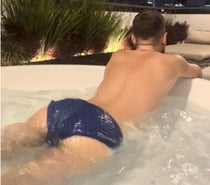 Qui m'accompagne au Sauna Macho ?