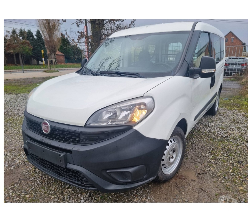 Véhicules commerciaux & utilitaires d'occasion Pont-de-Loup - Photos Vivastreet Fiat Doblo 2016 86193km 1.3jtd 90cv 66kw Pack électrique..