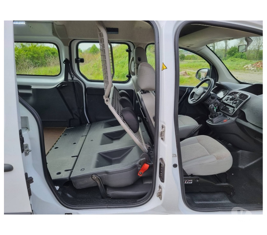 Véhicules commerciaux & utilitaires d'occasion Pont-de-Loup - Photos Vivastreet Renault Kangoo 2018 double cabine 136.300km 1.5dci 90cv EU6