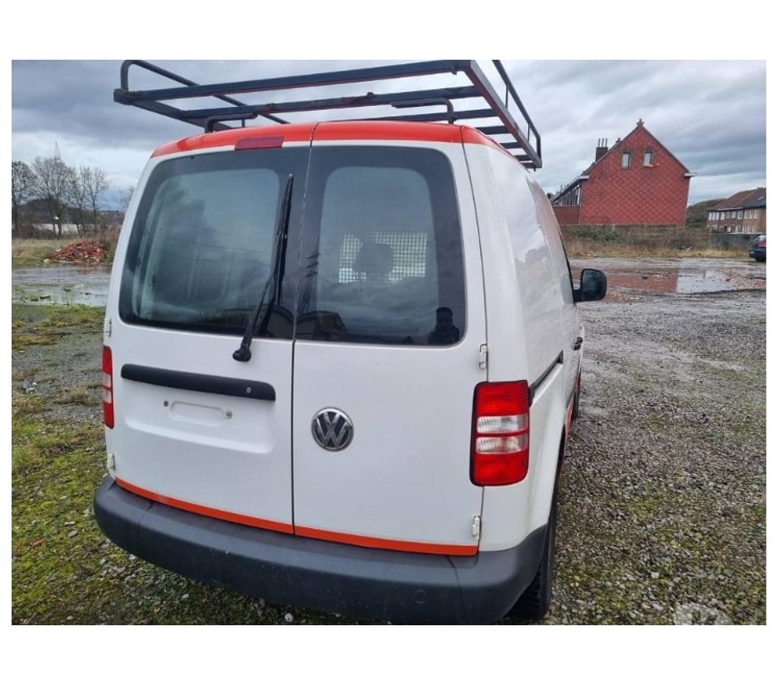 Véhicules commerciaux & utilitaires d'occasion Pont-de-Loup - Photos Vivastreet Vw Caddy 2011 euro5 1.6tdi 75cv 55kw galerie de toit..