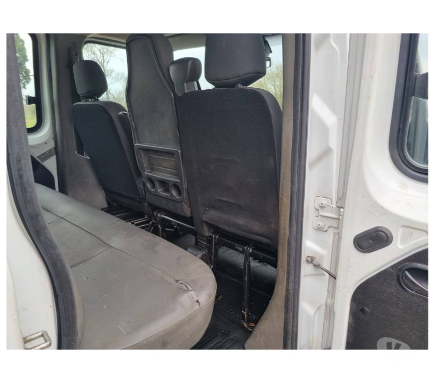 Véhicules commerciaux & utilitaires d'occasion Pont-de-Loup - Photos Vivastreet Renault Master benne pick up double cabine 7places 2017 2.3d