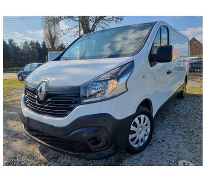 Utilitaires - Photos Vivastreet Renault Trafic Long châssis 1.6dci 125cv 2016 euro5 Airco.