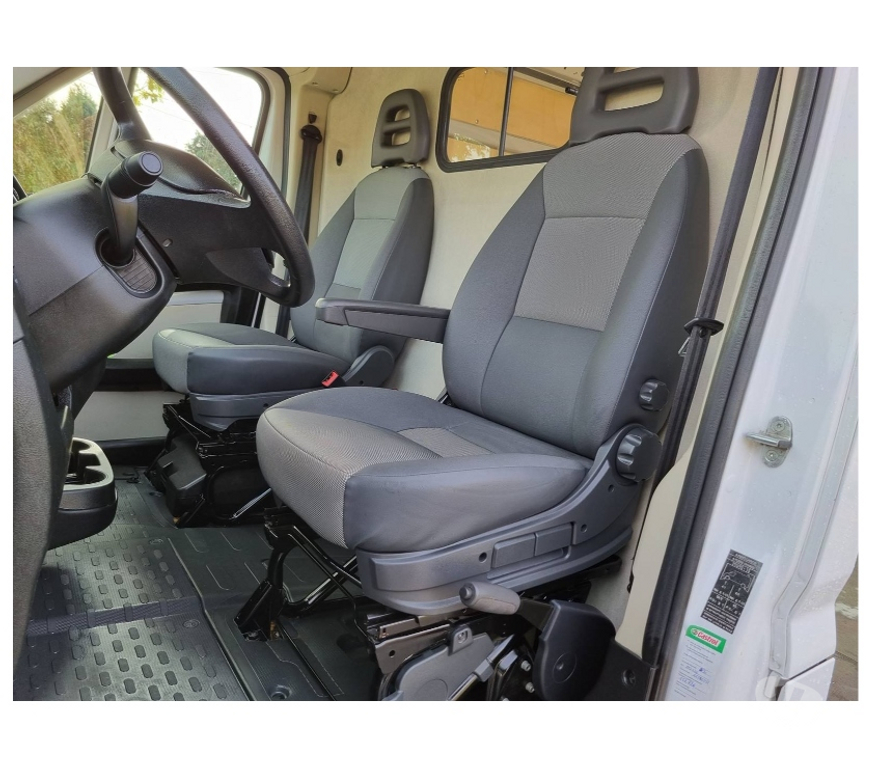 Véhicules commerciaux & utilitaires d'occasion Pont-de-Loup - Photos Vivastreet Fiat Ducato L3 11 2018 Euro6 2.0jtd 115cv 6v 145226km Airco