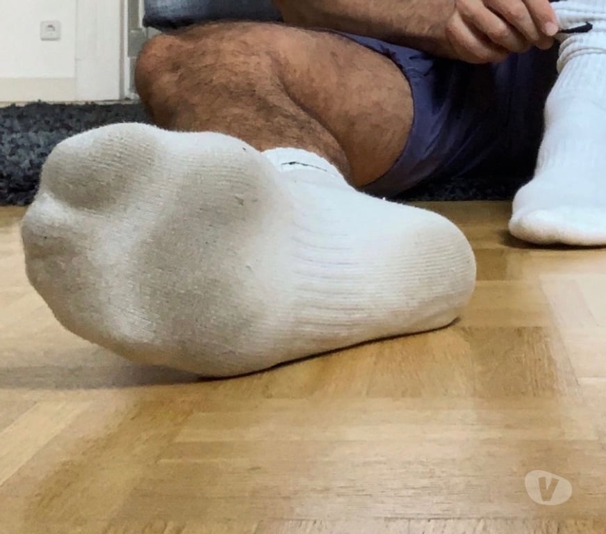 Gay Waremme - Photos Vivastreet Sniff pieds cho7