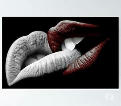 Gay Bruxelles-Centrum Bruxelles (Brussels) - Photos Vivastreet Quel travestis sexy pour venir chez moi me sucer ?