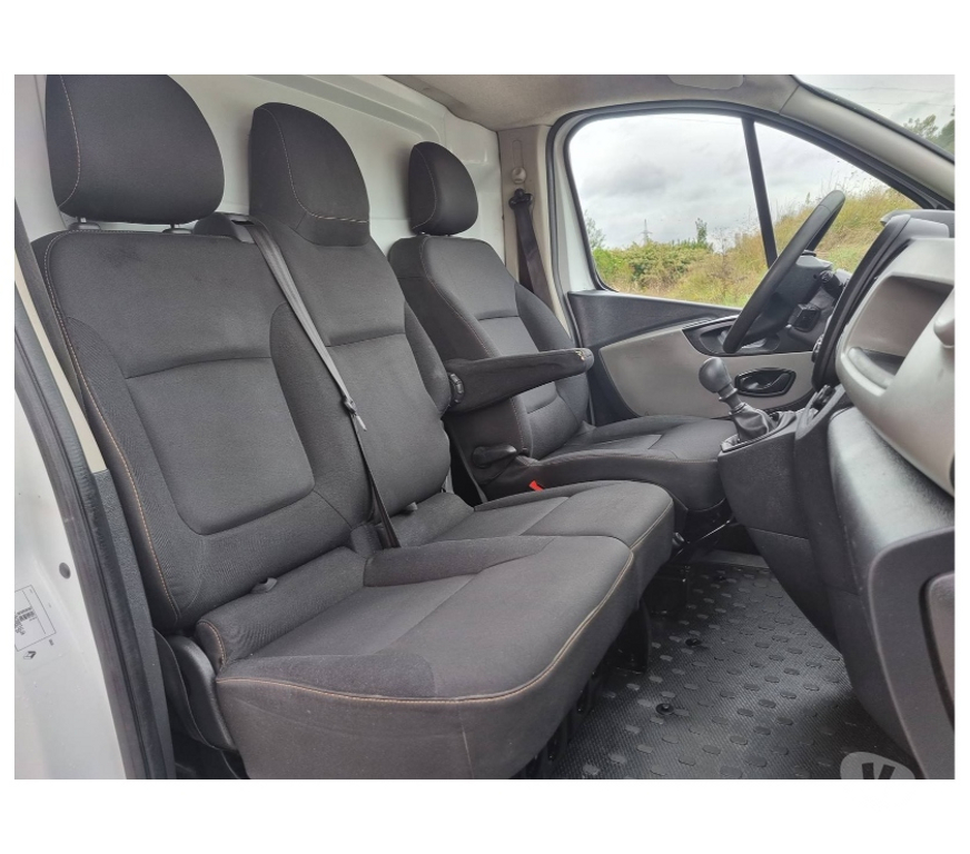 Véhicules commerciaux & utilitaires d'occasion Pont-de-Loup - Photos Vivastreet Renault Trafic 10 2018 L1h1 91014km 1.6dci 95cv 70kw airco