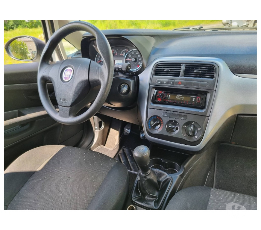 Voiture à vendre Pont-de-Loup - Photos Vivastreet Fiat Punto 2009 3portes 156593km 1.3jtd 70cv pack élect