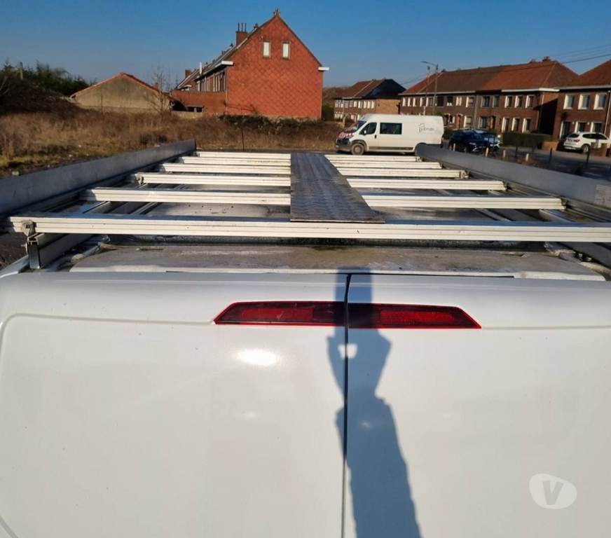 Véhicules commerciaux & utilitaires d'occasion Pont-de-Loup - Photos Vivastreet Ford Transit Custom Maxi 2.2tdci 125cv 92kw Nv Moteur 0km AC