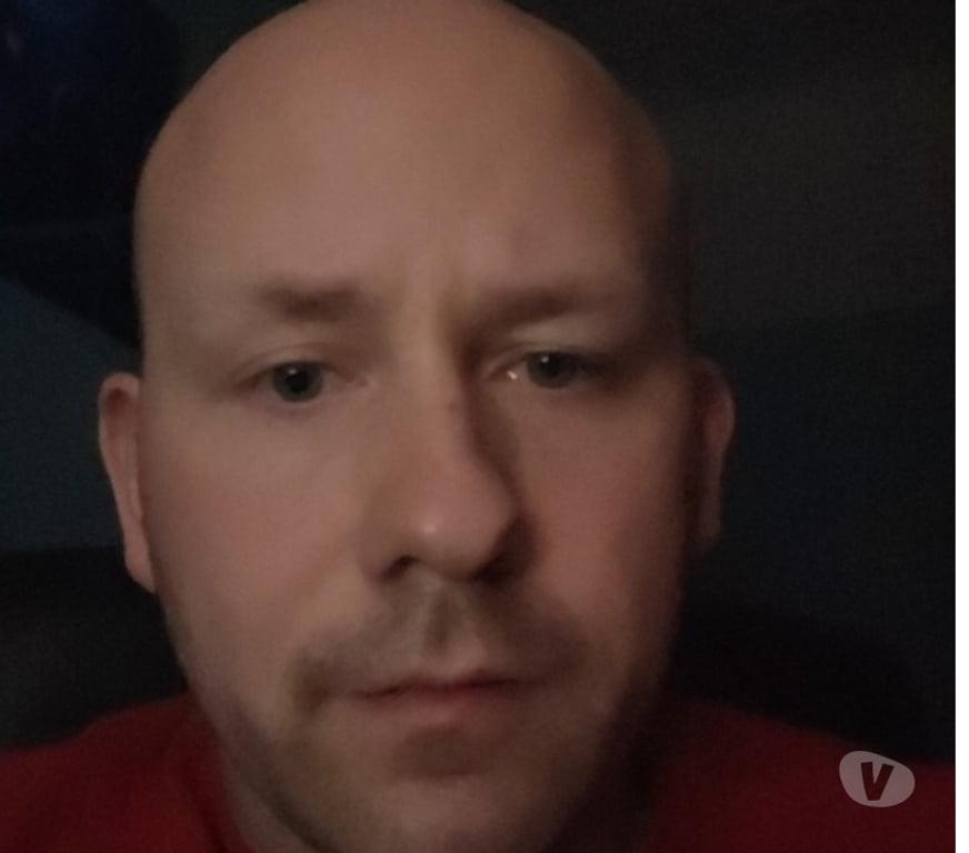 Hommes > Femmes La Louvière - Photos Vivastreet Homme 30 ans recherche femme pour parler