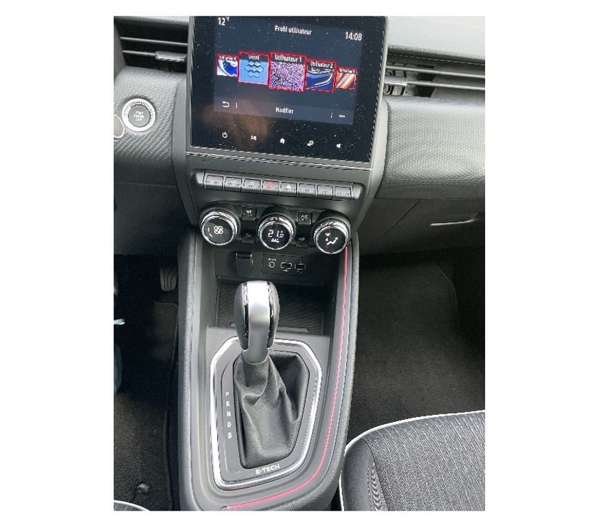 Voiture à vendre Aubange Athus - Photos Vivastreet CLIO V 1.6E-TECH 140CV INTENS AUTO.