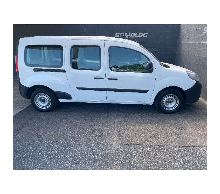 Véhicules commerciaux & utilitaires d'occasion Aubange Athus - Photos Vivastreet RENAULT KANGOO EXPRESS MAXI 1.5DCI 95CV BLUECONFORT