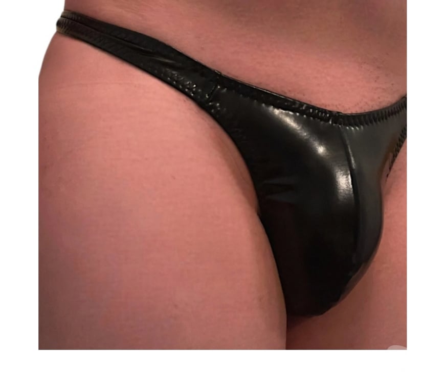 Gay Vaux-sur-Sûre Vaux-sur-Sûre-Centrum - Photos Vivastreet Ma recherche travestis