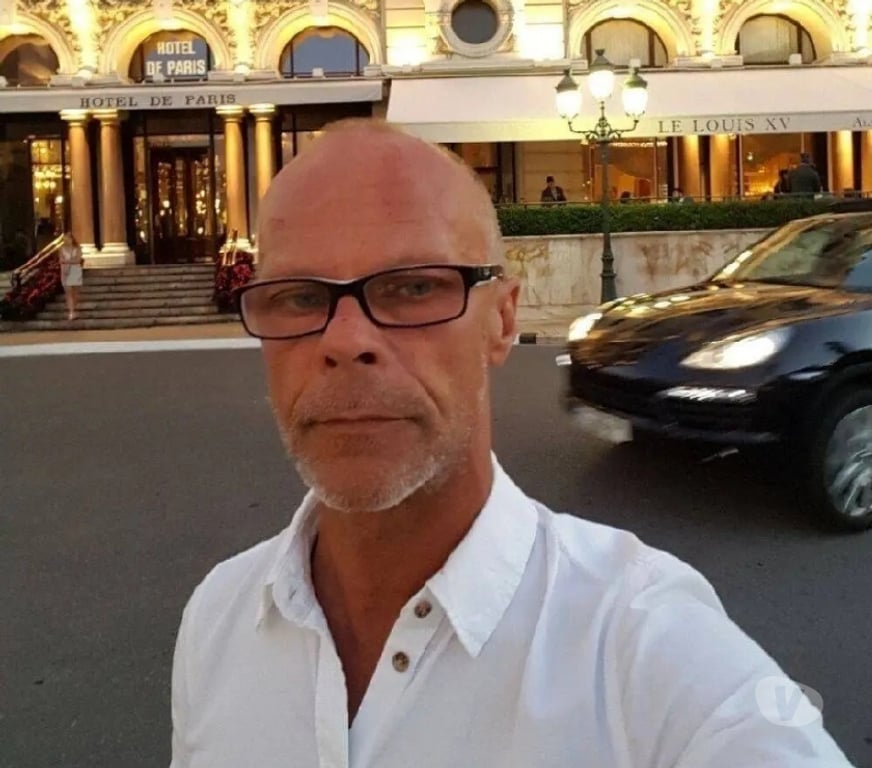 exhib Wavre Wavre-Centrum - Photos Vivastreet Couple cherche pour s'amuser à trois avec ma copine