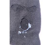 Je suce qui en cagoule ?