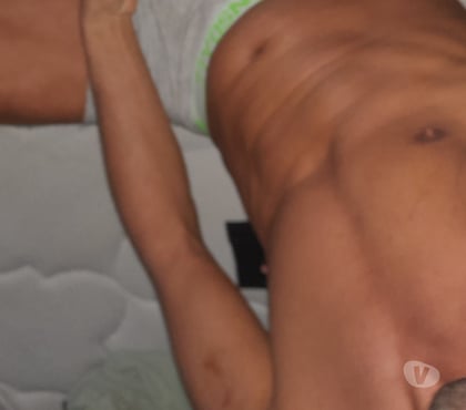 Rencontre adulte - Photos Vivastreet Pour femmes couples suivant vos envies et désirs