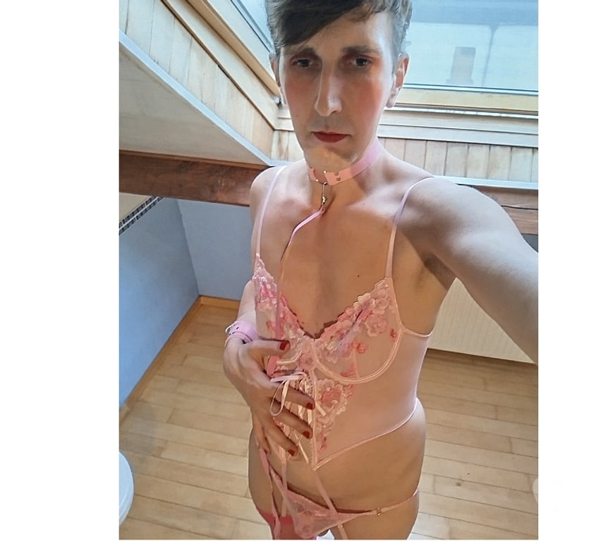 Gay Charleroi Charleroi-Centrum - Photos Vivastreet salope soumise cherche bite xxl bbc