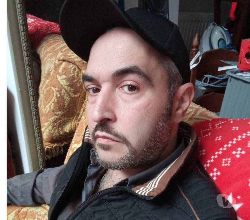 exhib Binche Binche-Centrum - Photos Vivastreet Recherche femme...