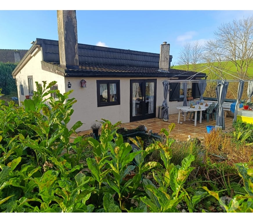 Annonce maison Hastière Hastière-par-delà - Photos Vivastreet Chalet à vendre avec garage