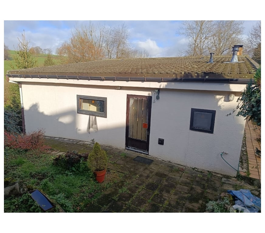 Annonce maison Hastière Hastière-par-delà - Photos Vivastreet Chalet à vendre avec garage