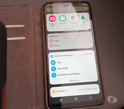  - Photos Vivastreet À vendre gsm samsung A10 bon état 25 euros.