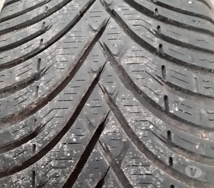 Pièces moteur et accessoires auto Liège-Centrum Liège - Photos Vivastreet pneus et jantes