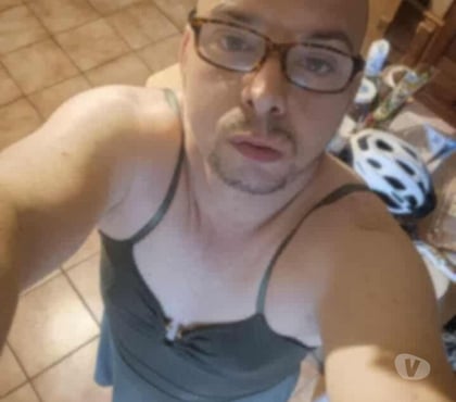 Homme pour femme Mourcourt Tournai - Photos Vivastreet Recherche homme pour moi