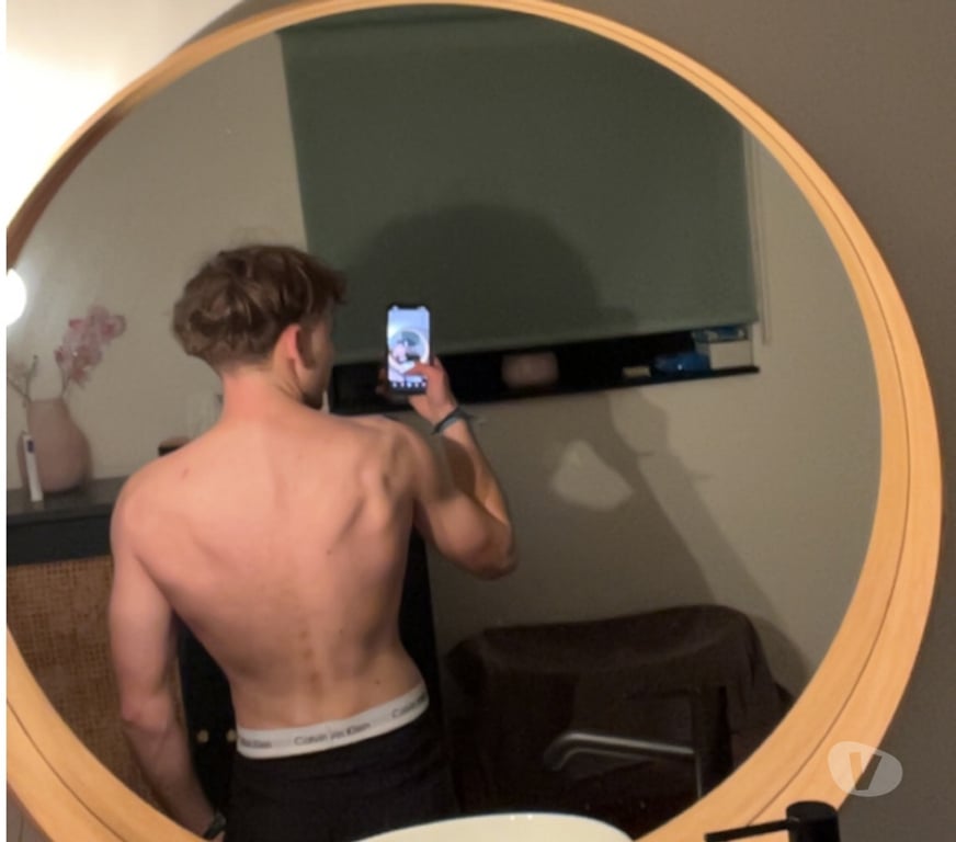 exhib Bruxelles (Brussels) Bruxelles-Centrum - Photos Vivastreet Recherche coup d un soir où régulier