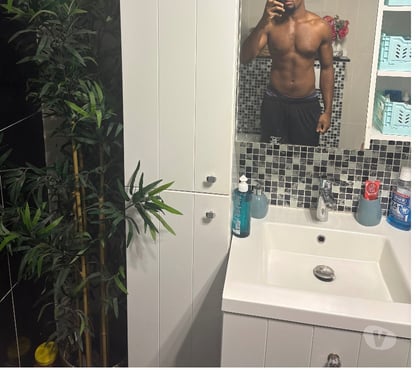 Rencontre sexe Bruxelles-Centrum Bruxelles (Brussels) - Photos Vivastreet Recherche une femme avec qui partager du plaisir