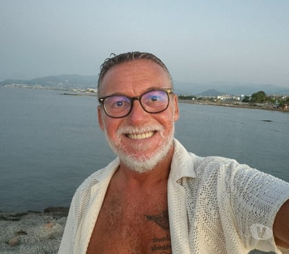 Rencontre gay - Photos Vivastreet Cherche actif rebeu