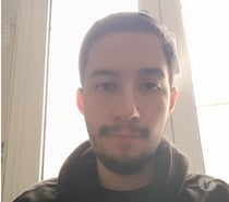 Jh cherche Milf ou cougar célib pour relation exclusive