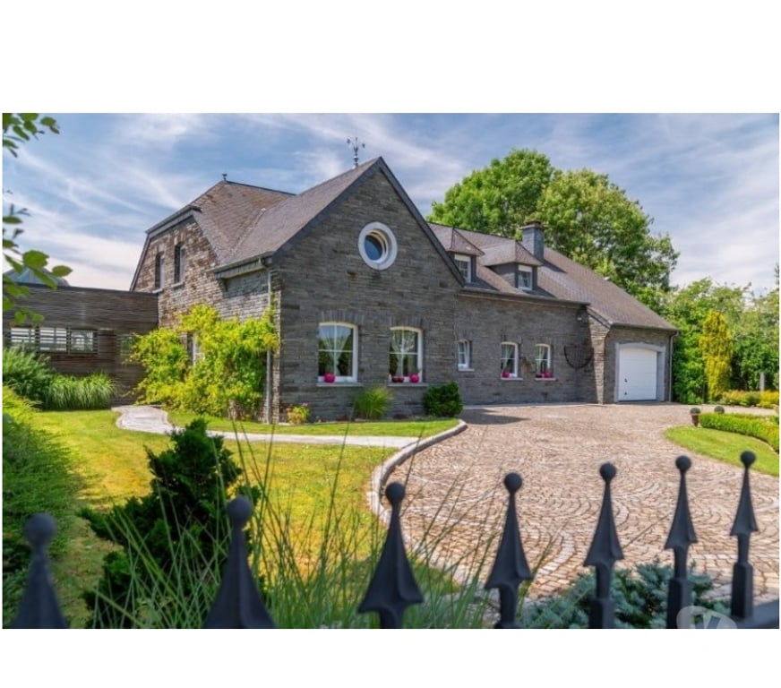 Annonce maison Bourseigne-Neuve - Photos Vivastreet Patignies - Gedinne : magnifique maison, 5ch, piscine, 30a.