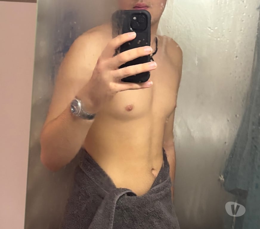 Gay Uccle - Photos Vivastreet Jeune homme sexy réalise tes fantasmes