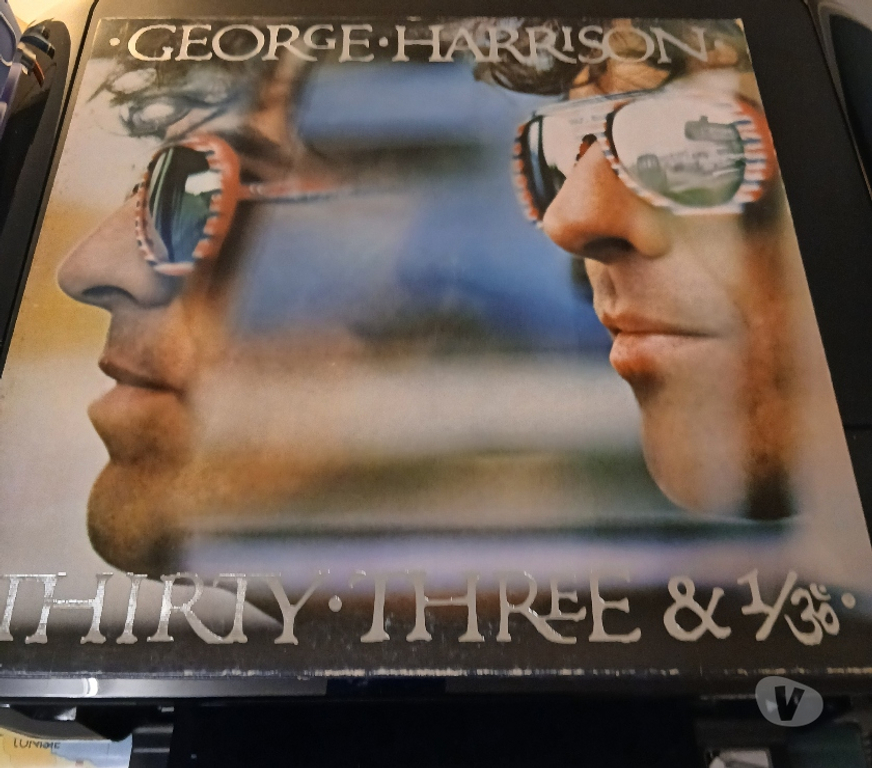 Livres Sambreville - Photos Vivastreet A vendre livres et Disques