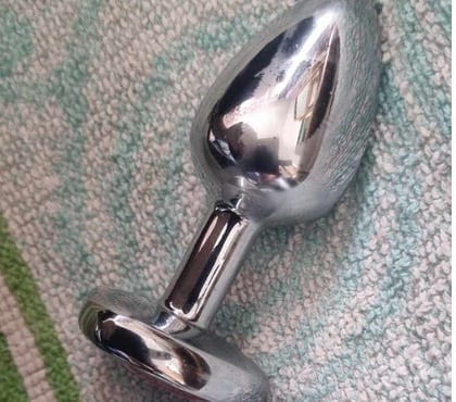 Rencontre gay - Photos Vivastreet Qui veut mon petit plug dans le ...