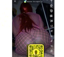 Salope chaude dispo tout le week-end dans un airbnb