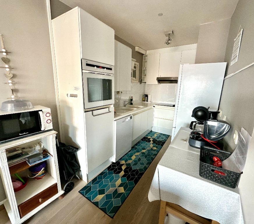 Location vacances Blankenberge - Photos Vivastreet CHARMANT Appartement accès direct à la plage