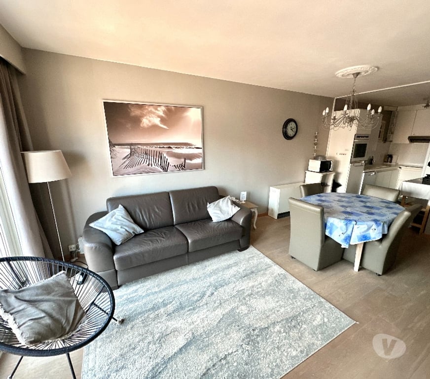 Location vacances Blankenberge - Photos Vivastreet CHARMANT Appartement accès direct à la plage