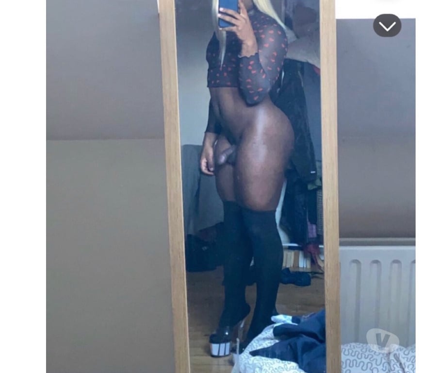 Gay Bruxelles (Brussels) Bruxelles-Centrum - Photos Vivastreet Salope dispo pour rebeu et renoi dispo à Schaerbeek