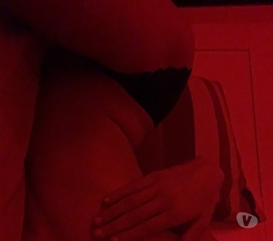 Gay Bruxelles (Brussels) Bruxelles-Centrum - Photos Vivastreet JEUNE REBEUX MINET SOFT