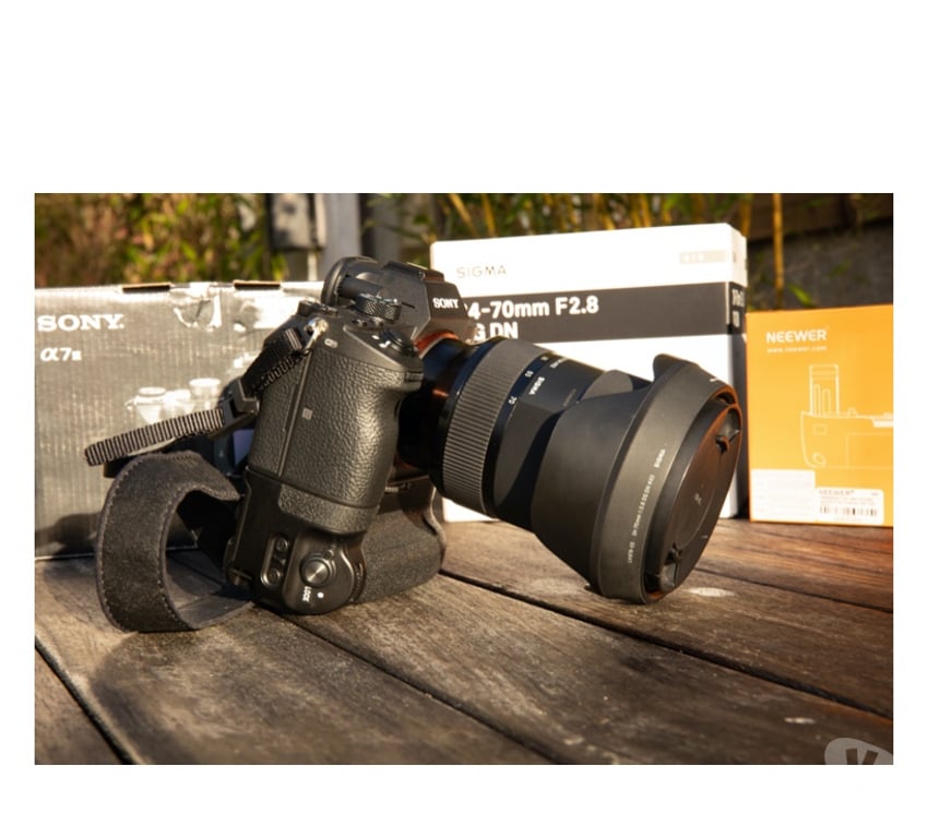 Image & son Spy - Photos Vivastreet Appareil photo Sony Alpha 7 iii