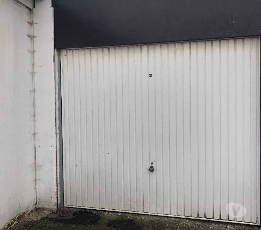 Location parking & garage Jambes Jambes-Centrum - Photos Vivastreet GARAGE A LOUER A JAMBES