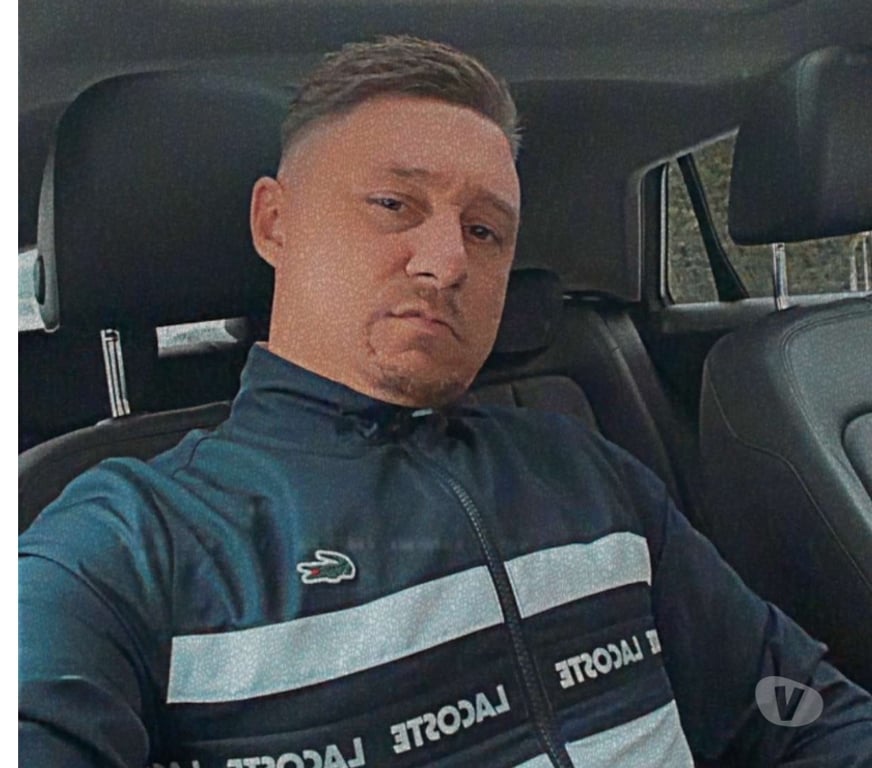 Gay Charleroi Charleroi-Centrum - Photos Vivastreet Passif masculin pour actif masculin