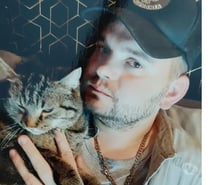 Coucou je reçois ce matin pour sucer un mec bi