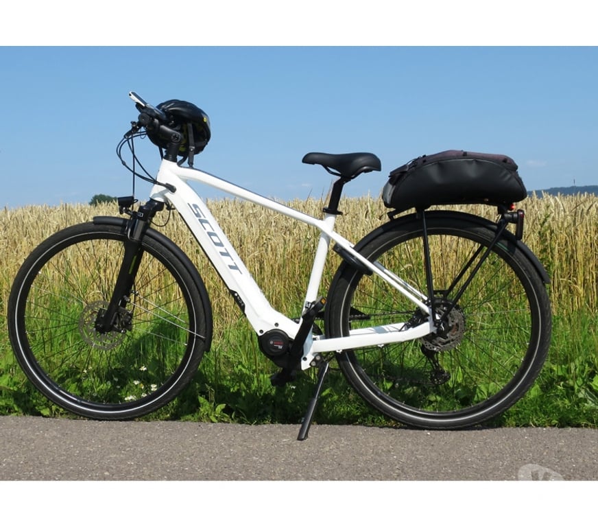 Matériel de sport Arville - Photos Vivastreet Vds velo VTC SCOTT eSub e-ride 10 excel. état