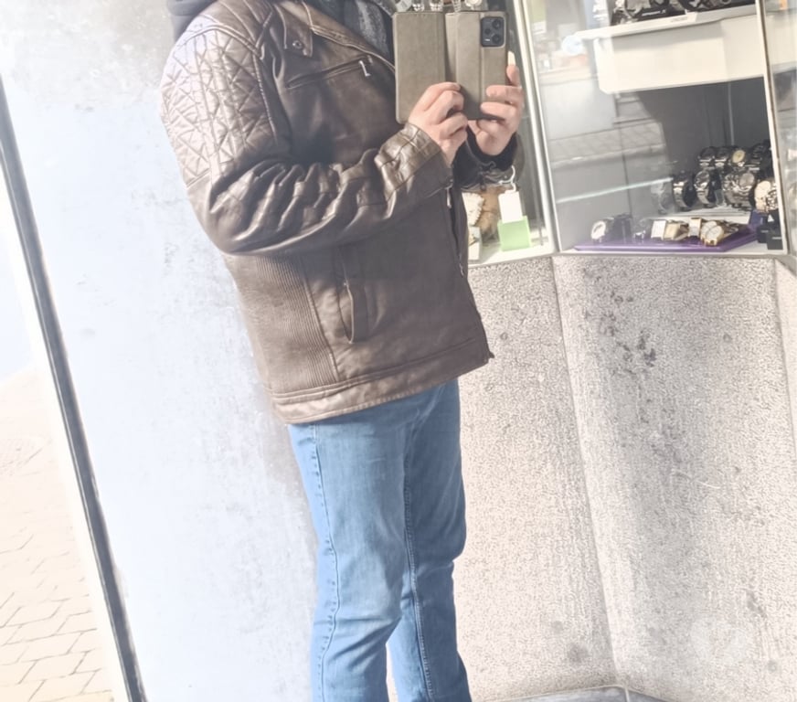 exhib Mons Jemappes - Photos Vivastreet Pour Femme discrète