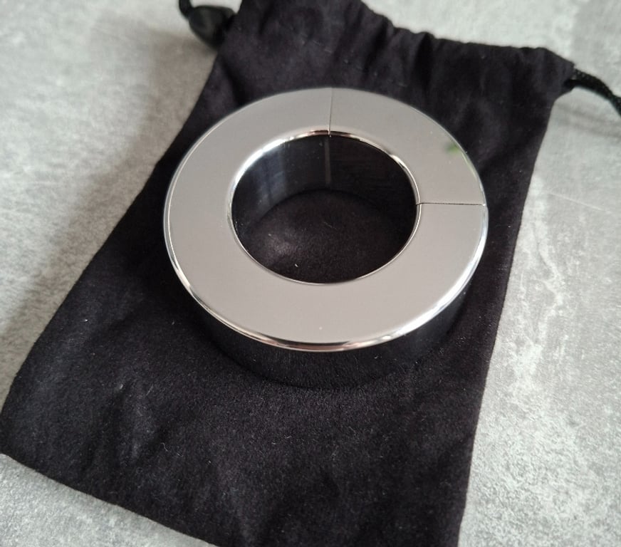 Gay Liège Liège-Centrum - Photos Vivastreet Ball stretching