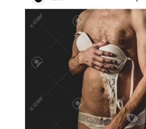 Mettre de la lingerie à 2