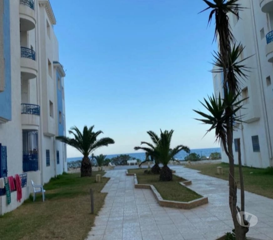 exhib Bruxelles (Brussels) Bruxelles-Centrum - Photos Vivastreet Homme seul invite couple ou femme en Tunisie