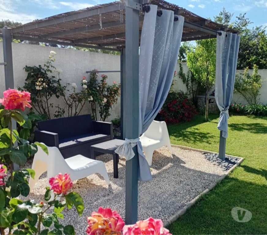 Location vacances France - Photos Vivastreet Gite de Charme, climatisé, piscine en Provence
